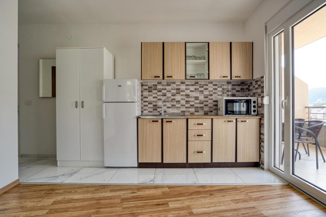 Apartmani Cukic Rafailovici Budva Eksteriør bilde