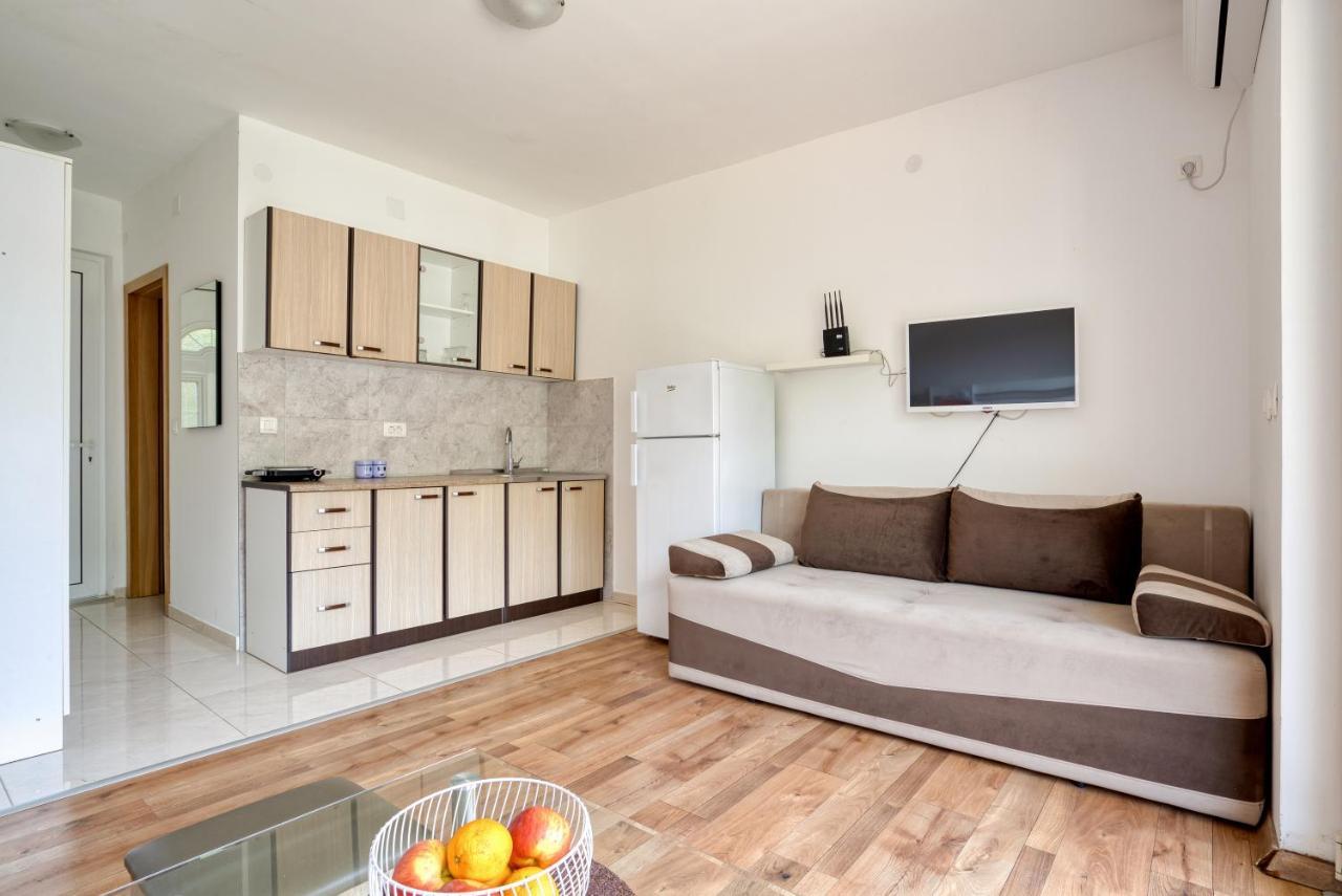 Apartmani Cukic Rafailovici Budva Eksteriør bilde